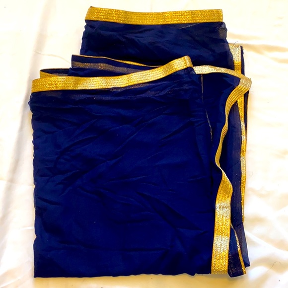 Navy shawl - Picture 1 of 2